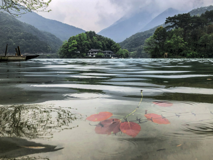 浙江桐廬<a href=http://www.dianeasy.com.cn/jd/1711.html target=_blank class=infotextkey>蘆茨灣</a>